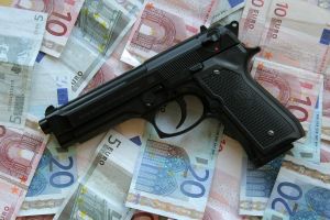 835377_dirty_money_3