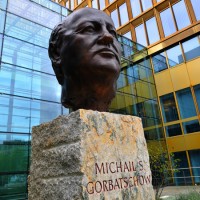 Михаил Горбачев