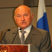 Юрий Лужков отправлен в отставку с поста мэра Москвы