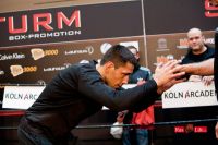 Felix_Sturm_vs_Matthew_Macklin_Trenning_44