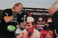 Povetkin-Boswell-Training-3 Povetkin-Boswell-Training-3